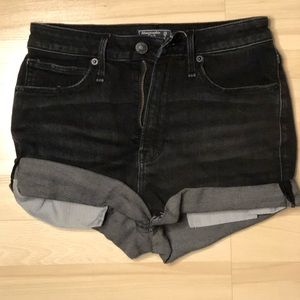 A & F SHORTS